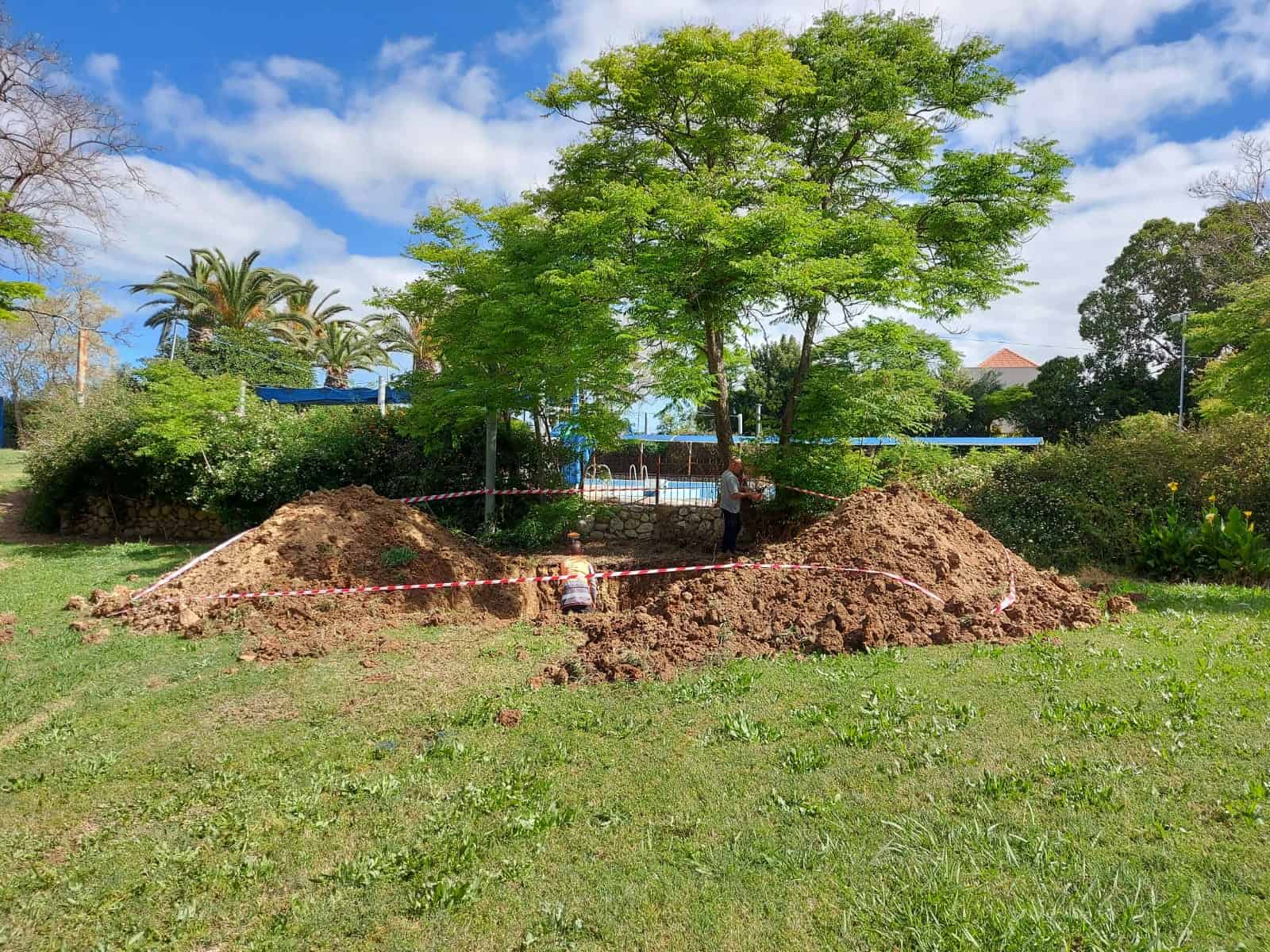 עבודות חפירה לאחר איתור ומיפוי תשתית תת קרקעית