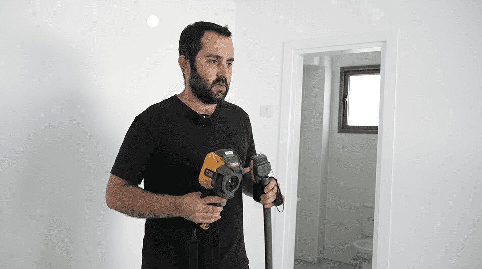 מומחה לאיתור נזילות